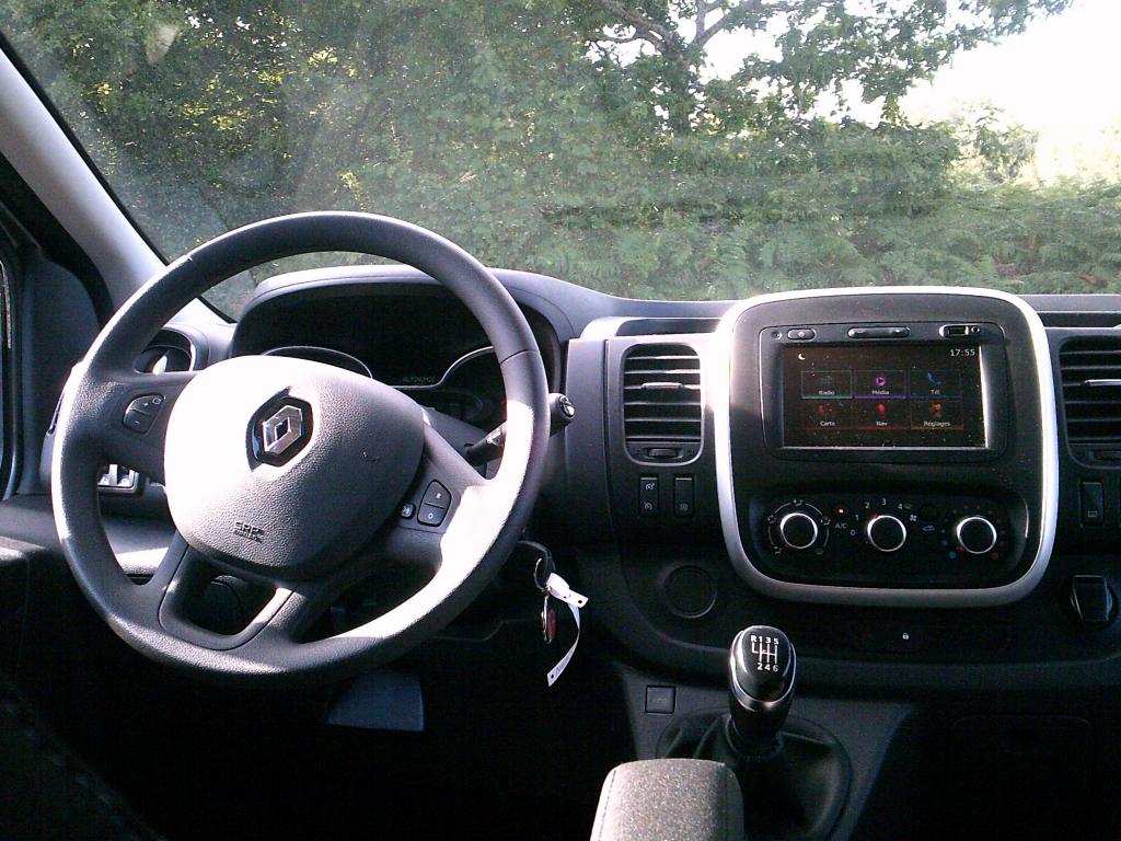 Location Minibus 9 places - Garage Brix Occasions