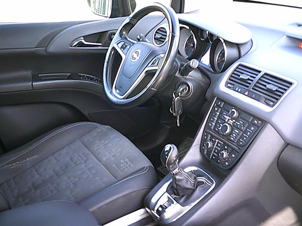 Opel mriva 1.7 cdti 130 cosmo garage brix occasions