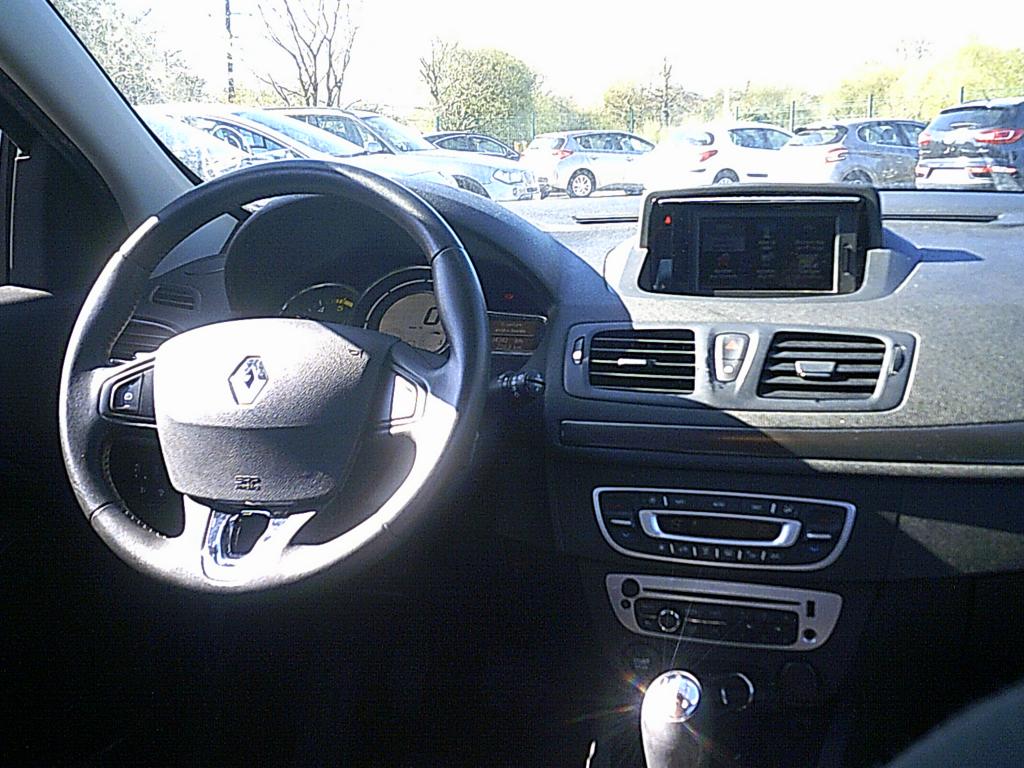 Renault Mégane 1.5 dci 90 ch business 5 portes garage brix occasions