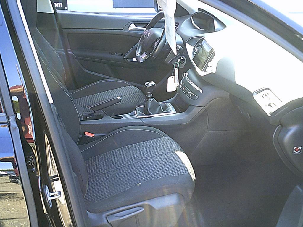 Peugeot 308 sw hdi 130 ch active business garage �roudeville occasions