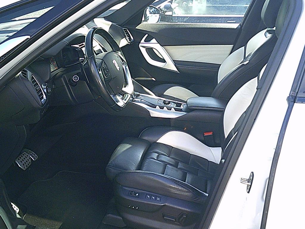 Citron ds5 sport chic gazoil / hybrid boite automatique garage brix occasions