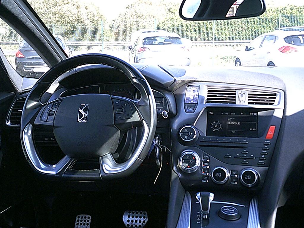 Citron ds5 sport chic gazoil / hybrid boite automatique garage brix occasions