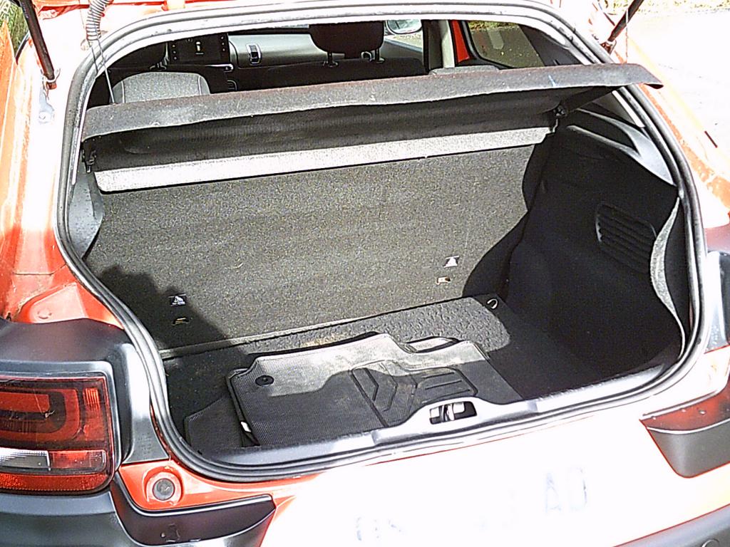 Citroen C4 cactus essence garage brix occasions