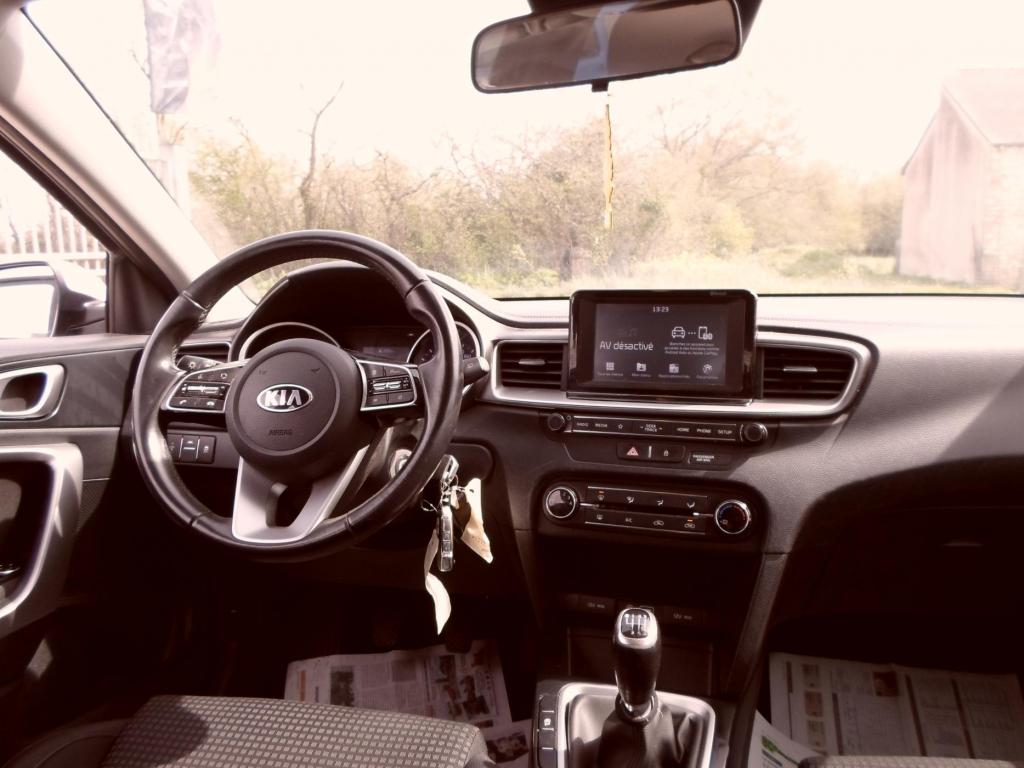 Kia Ceed 1.6 crdi 115 ch isg motion
