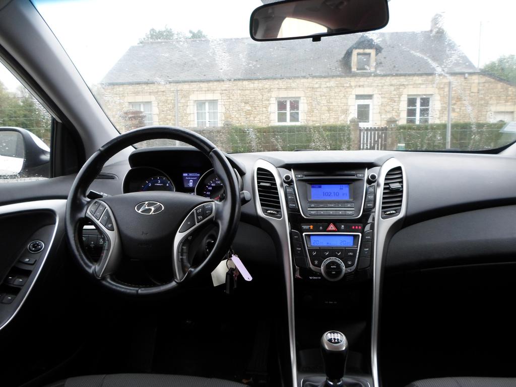 Hyundai I30 1.6 CRDi 110 Blue Drive Pack Inventive Limited garage Eroudeville occasions